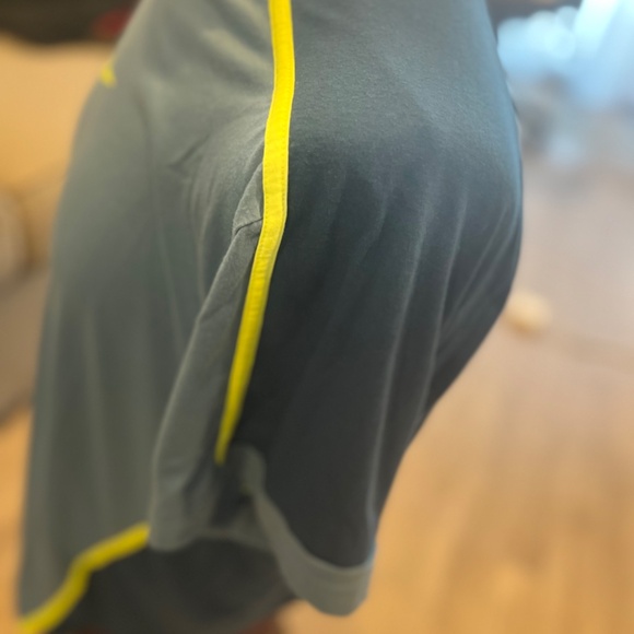 Nike Dri-Fit Training Short Sleeve Shirt Blue - Picture 4 of 5